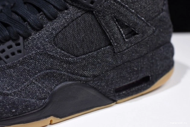 AO2571-001 Levi's x Jordan 'black' 4 Air 0527